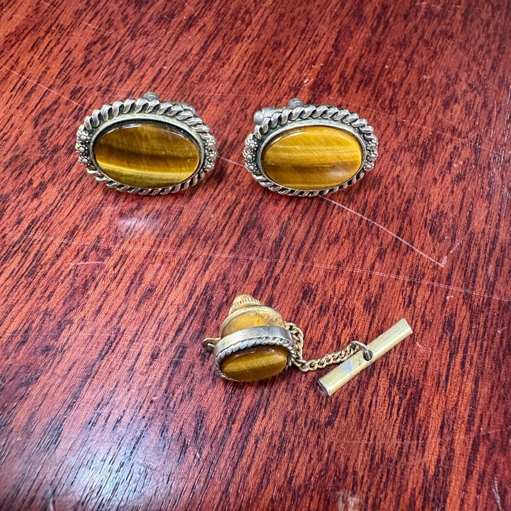 Vintage Tigers Eye and silver tone cufflinks and tie pin